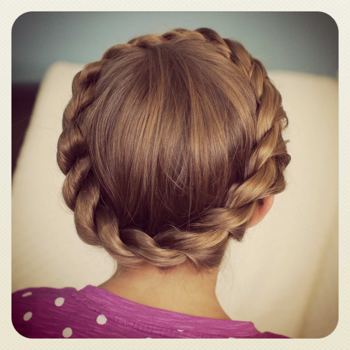 Easy Updos for Long Hair: Effortless Elegance in Minutes